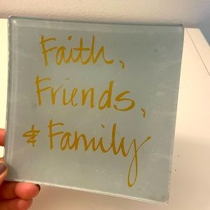 Trinket tray with saying